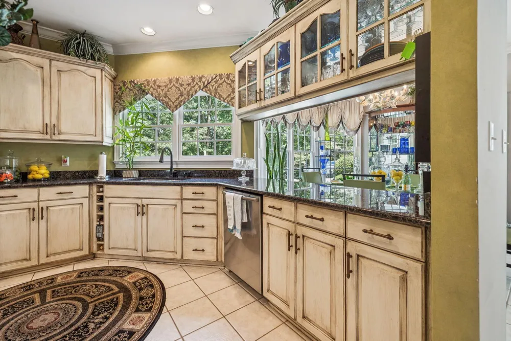 4416 Wedgewood Dr, Cohutta, GA 30710