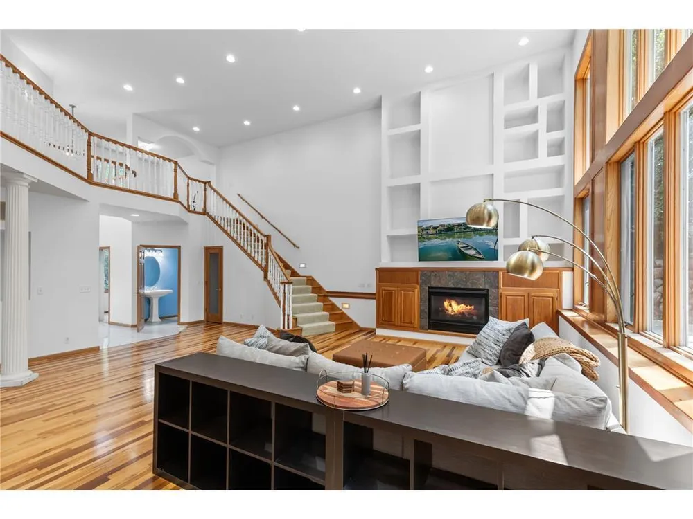 3681 Robin Ln, Eagan, MN 55122
