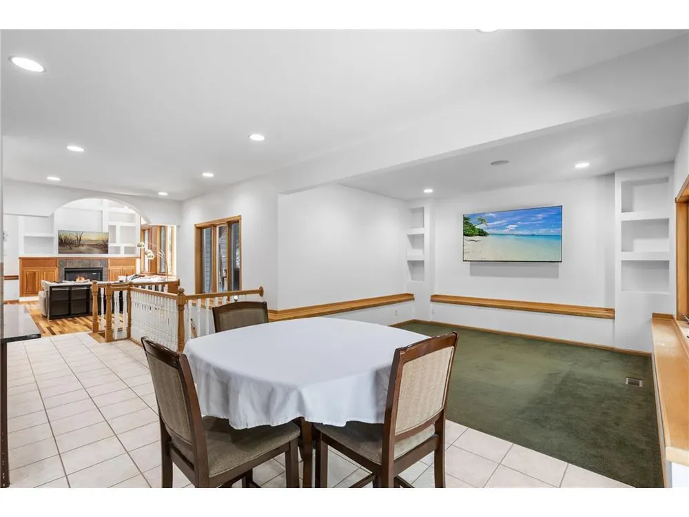 3681 Robin Ln, Eagan, MN 55122