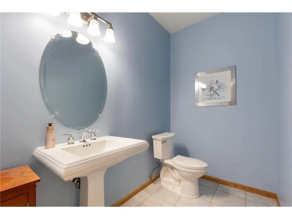 3681 Robin Ln, Eagan, MN 55122