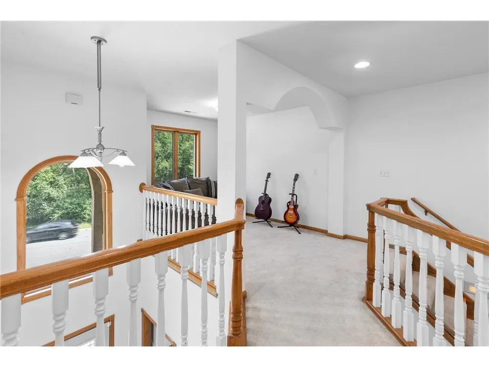 3681 Robin Ln, Eagan, MN 55122