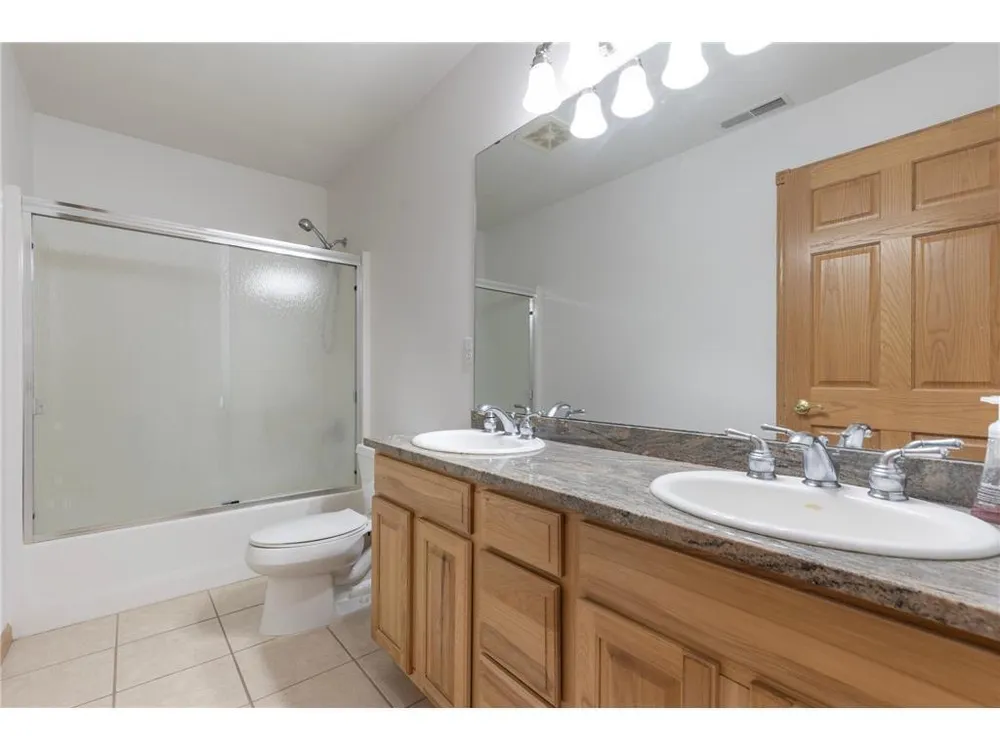 3681 Robin Ln, Eagan, MN 55122