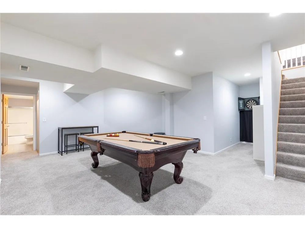 3681 Robin Ln, Eagan, MN 55122