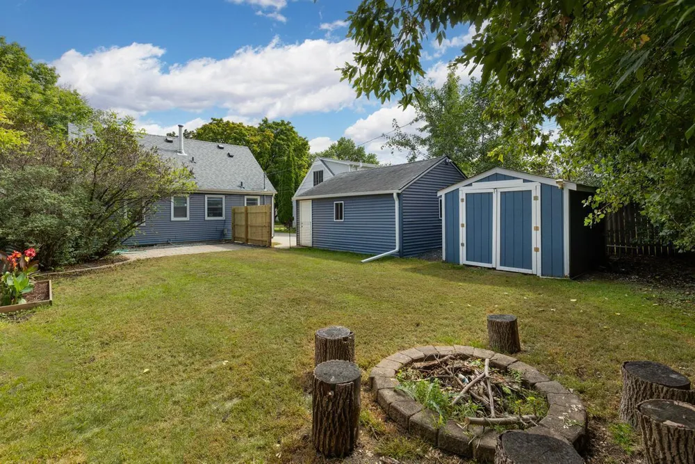 2620 Kentucky Ave S, St Louis Park, MN 55426