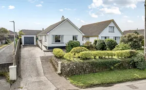 Mellanear Road, Hayle, Cornwall, TR27 photo