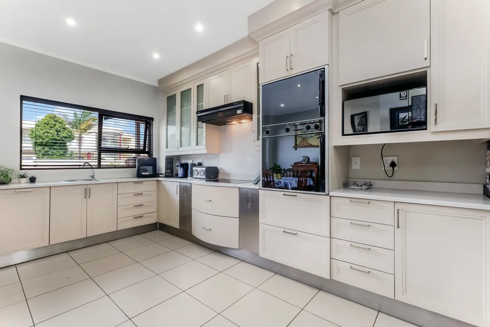South Africa, Gauteng, Eagle Canyon Golf Estate, The Belfry, 524
