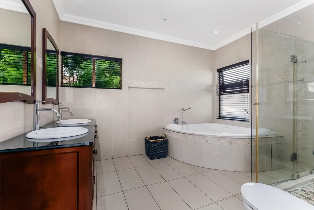 South Africa, Gauteng, Eagle Canyon Golf Estate, The Belfry, 524