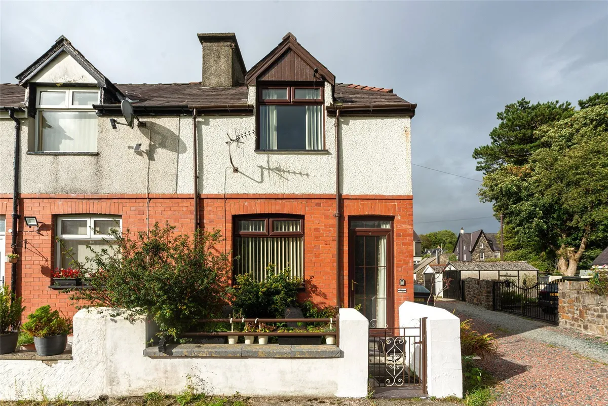 Padarn Road, Llanberis, Caernarfon, Gwynedd, LL55