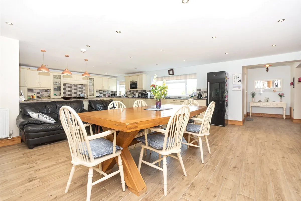 Pentraeth, Isle of Anglesey, LL75