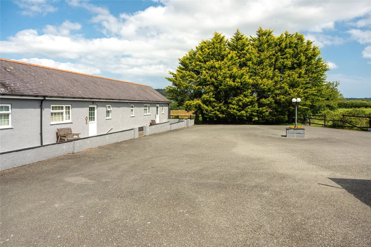 Pentraeth, Isle of Anglesey, LL75