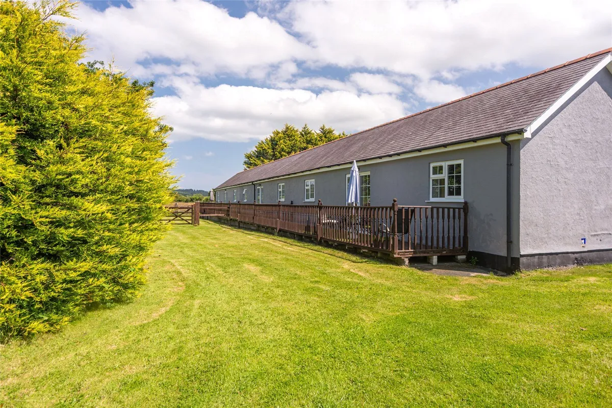Pentraeth, Isle of Anglesey, LL75