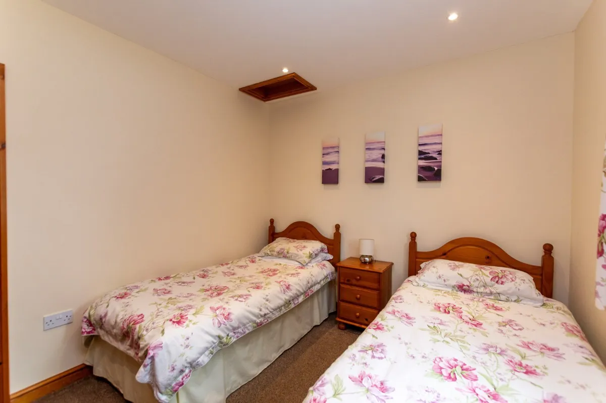 Pentraeth, Isle of Anglesey, LL75