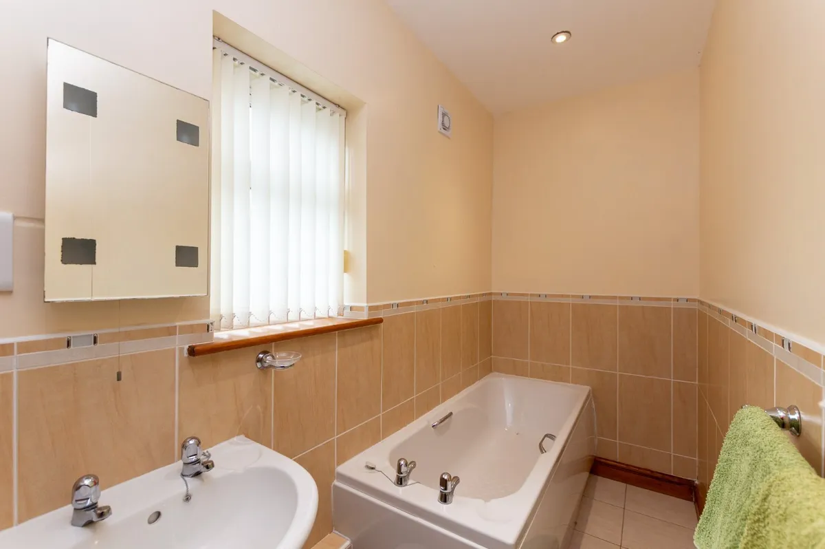 Pentraeth, Isle of Anglesey, LL75