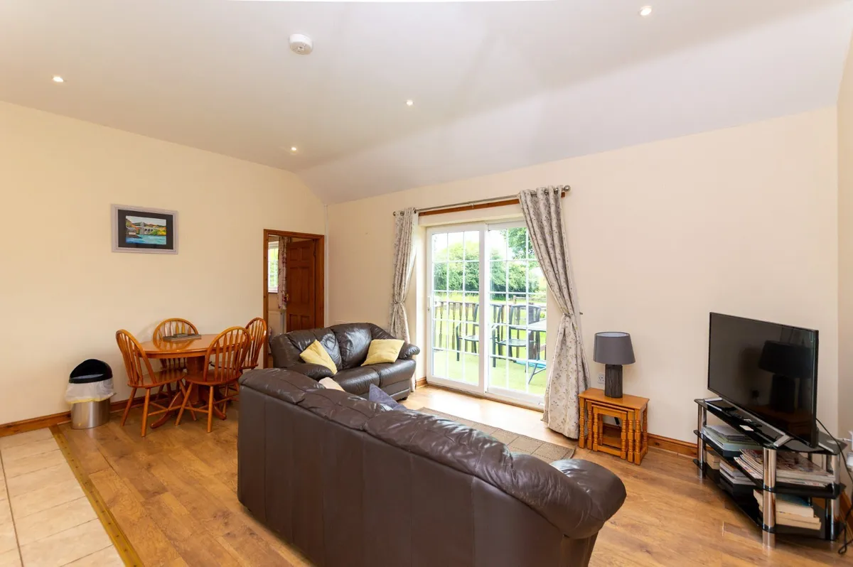 Pentraeth, Isle of Anglesey, LL75