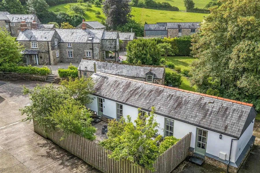 Property Image 36