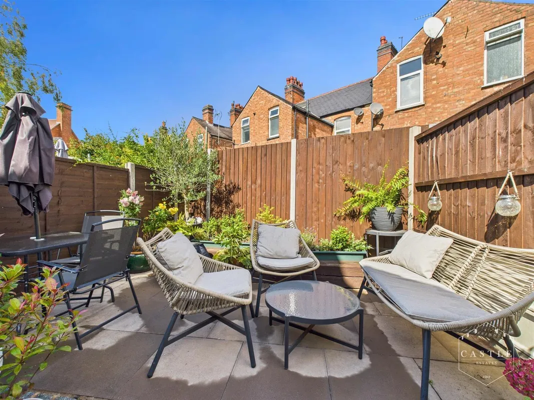 Holliers Walk, Hinckley