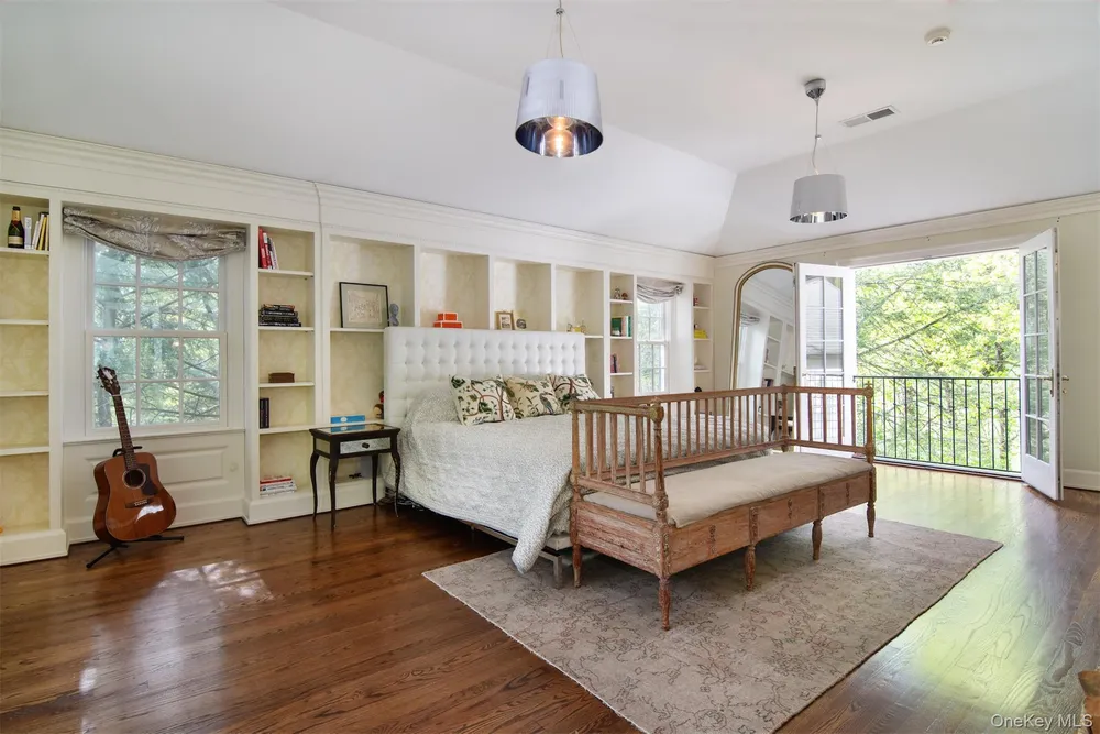 164 Washington Ave, Dobbs Ferry, NY 10522