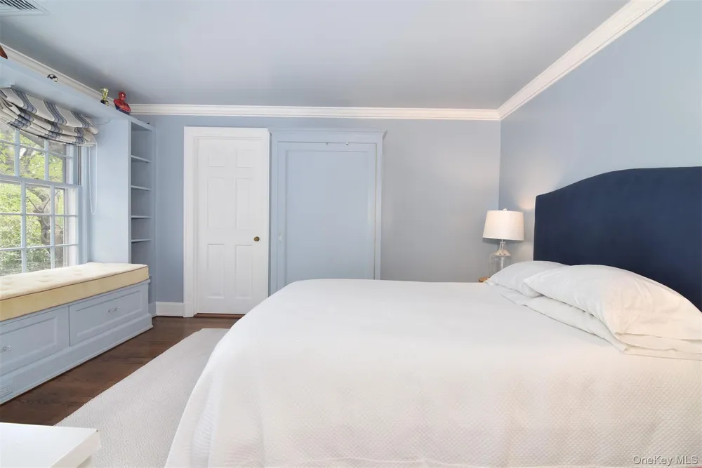 164 Washington Ave, Dobbs Ferry, NY 10522