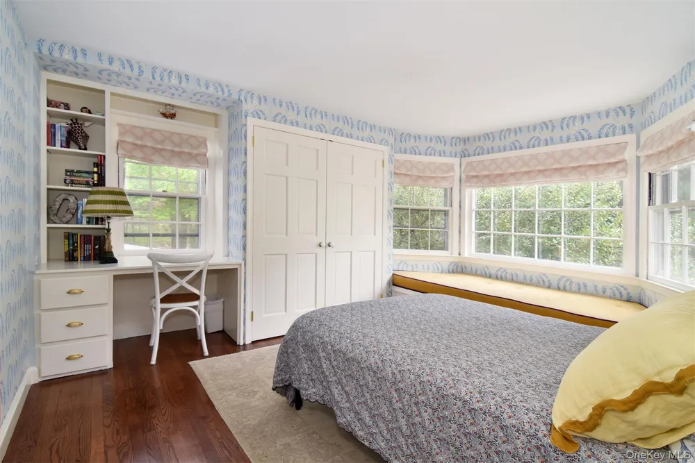 164 Washington Ave, Dobbs Ferry, NY 10522