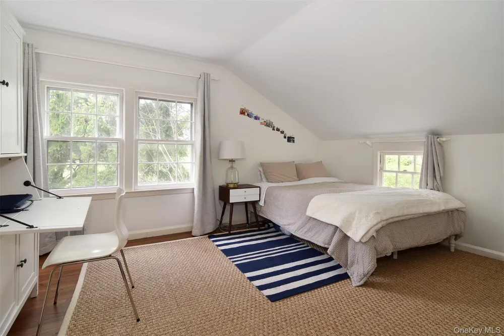 164 Washington Ave, Dobbs Ferry, NY 10522