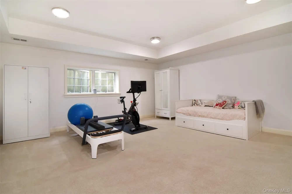 164 Washington Ave, Dobbs Ferry, NY 10522