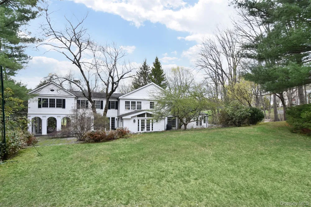 164 Washington Ave, Dobbs Ferry, NY 10522