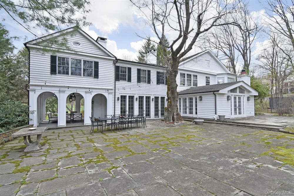 164 Washington Ave, Dobbs Ferry, NY 10522