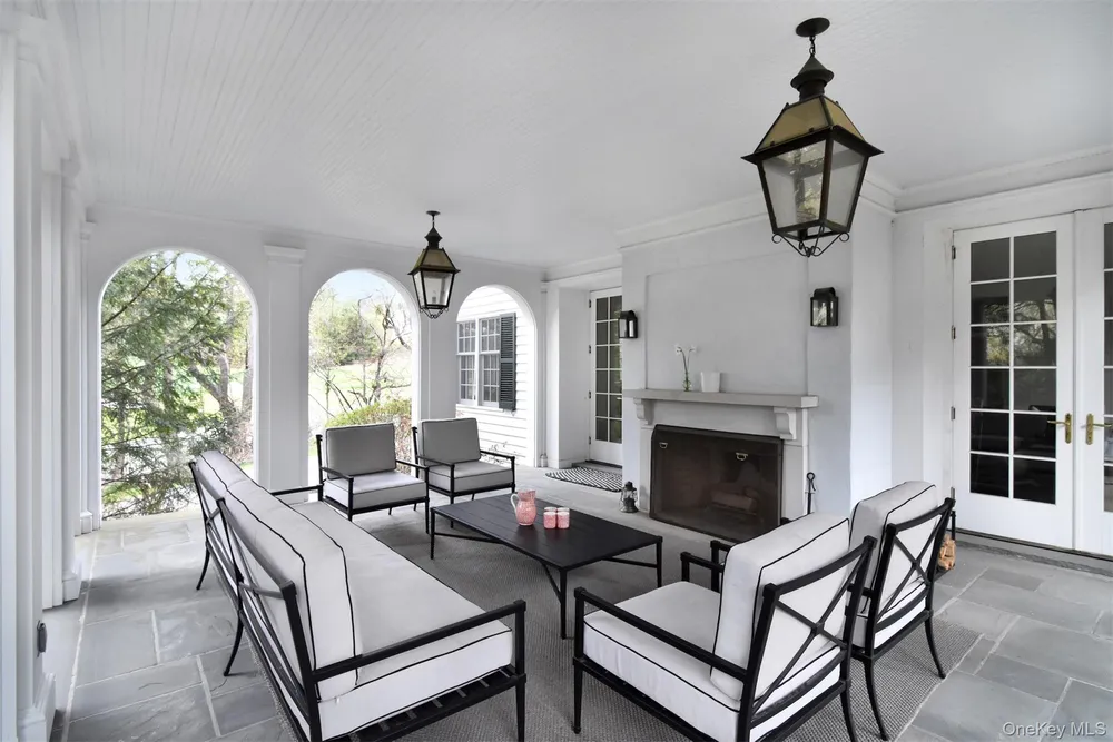 164 Washington Ave, Dobbs Ferry, NY 10522