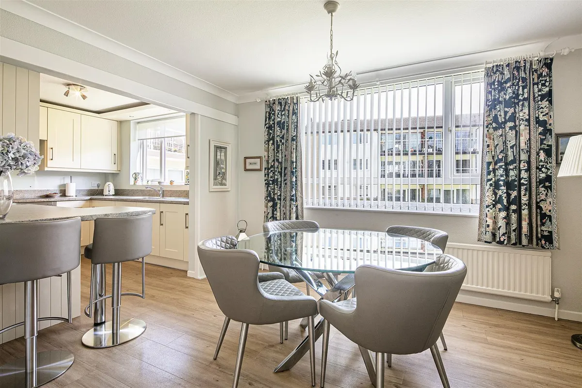 24 The Glen, Endcliffe Vale Road, Endcliffe, S10 3FN