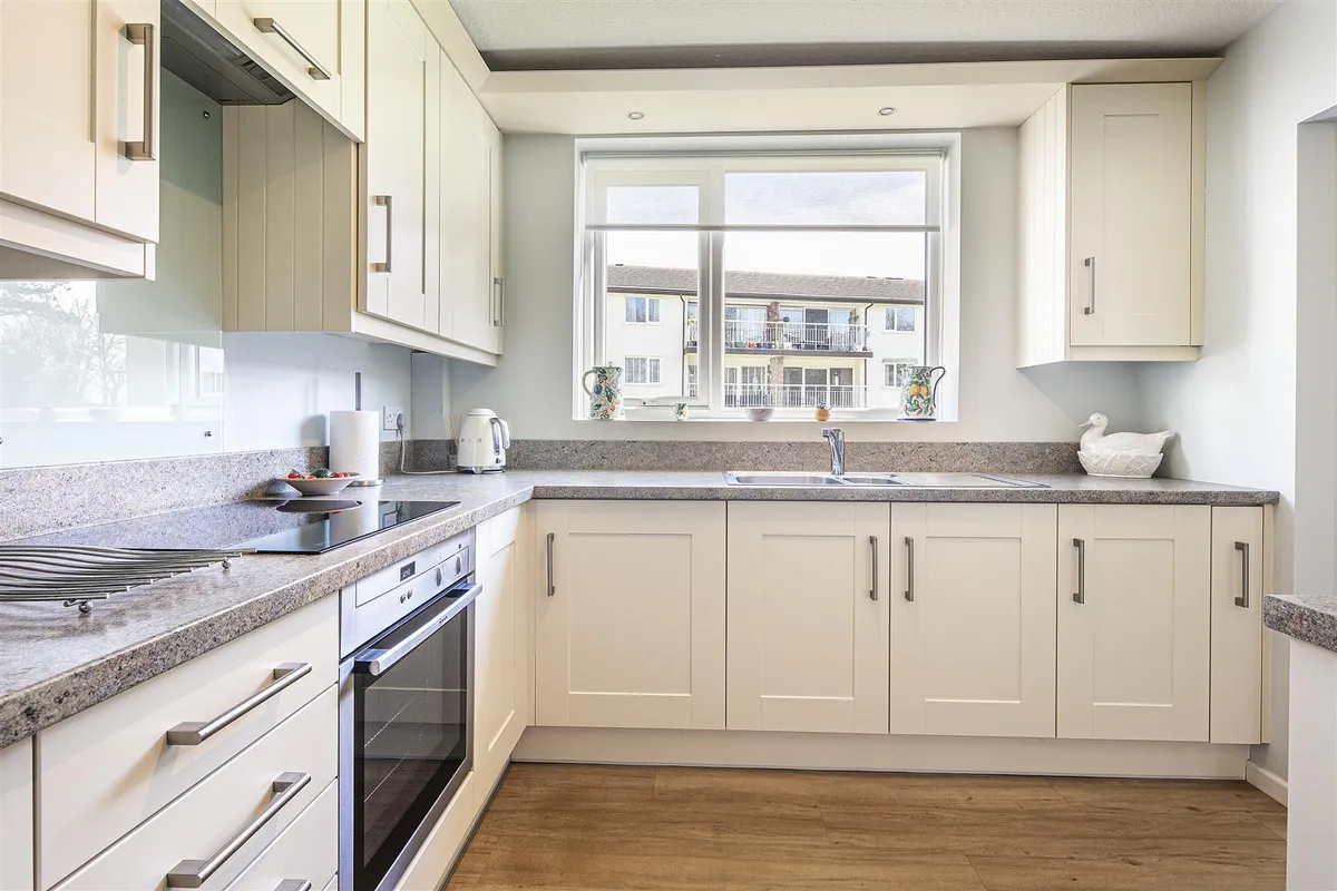 24 The Glen, Endcliffe Vale Road, Endcliffe, S10 3FN