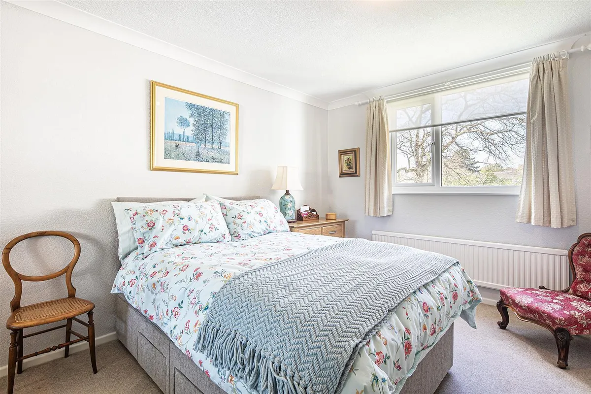 24 The Glen, Endcliffe Vale Road, Endcliffe, S10 3FN
