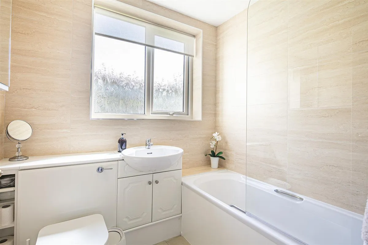 24 The Glen, Endcliffe Vale Road, Endcliffe, S10 3FN