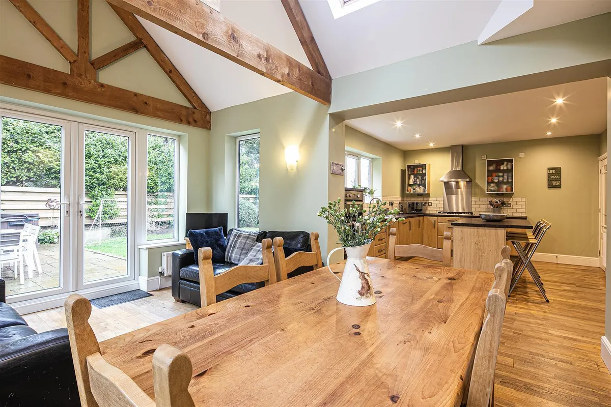26 Lodge Moor Road, Lodge Moor, S10 4LU