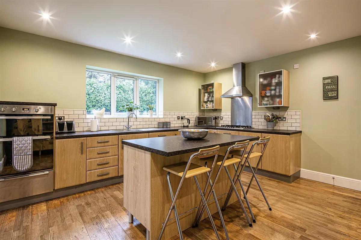 26 Lodge Moor Road, Lodge Moor, S10 4LU