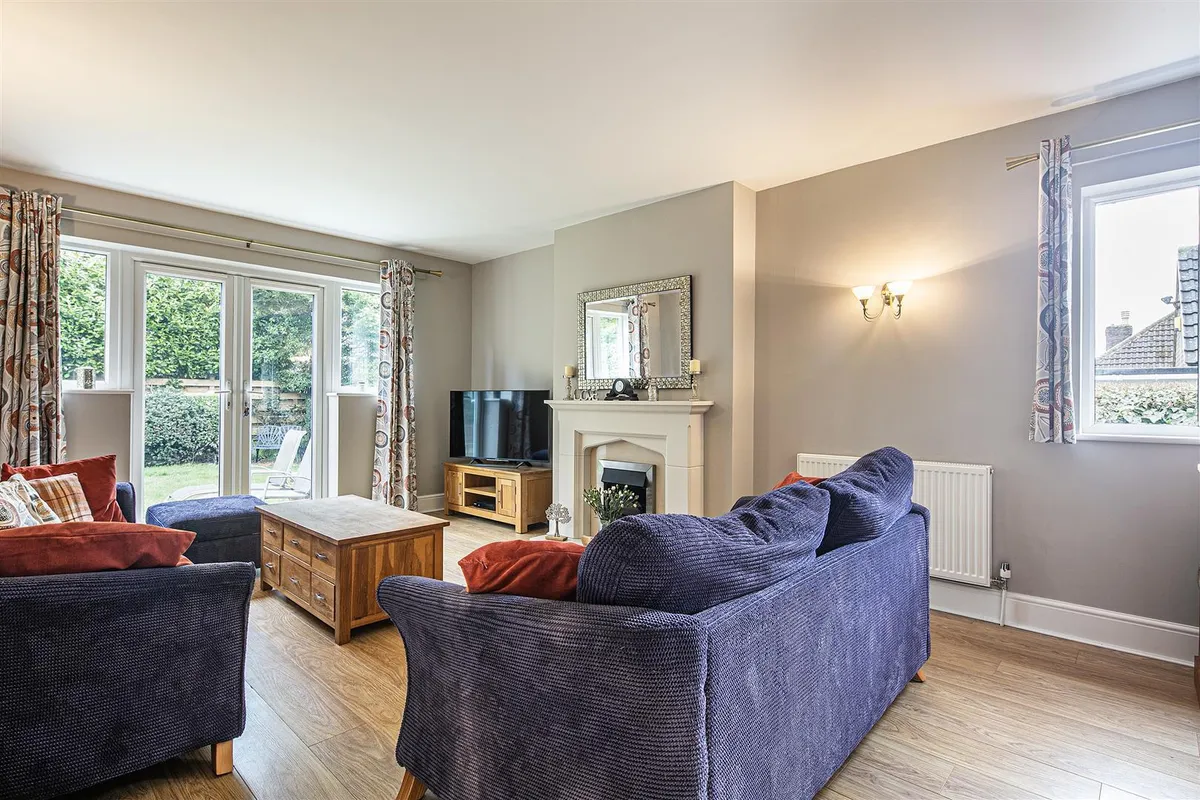 26 Lodge Moor Road, Lodge Moor, S10 4LU