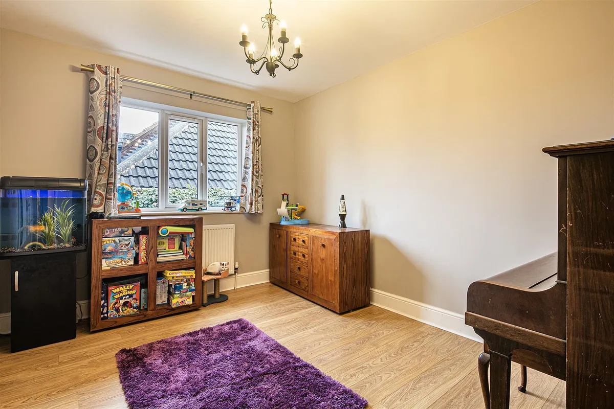 26 Lodge Moor Road, Lodge Moor, S10 4LU