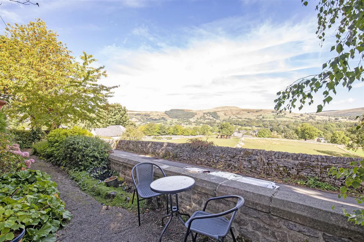 Hope View, Pindale Road, Castleton, S33 8WU