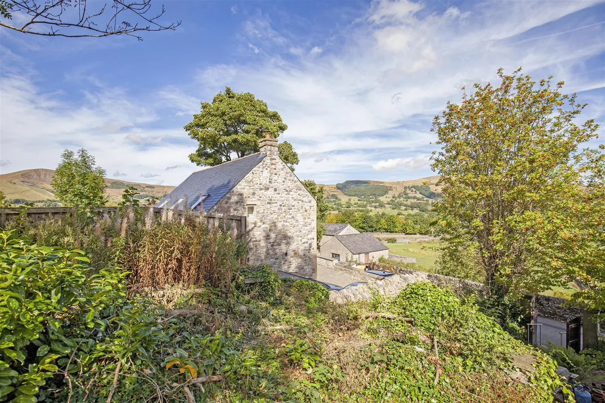 Hope View, Pindale Road, Castleton, S33 8WU