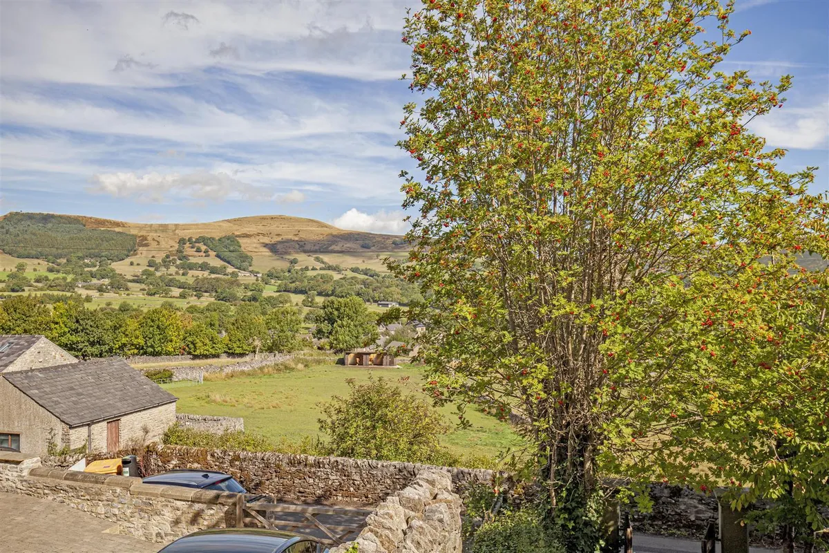 Hope View, Pindale Road, Castleton, S33 8WU