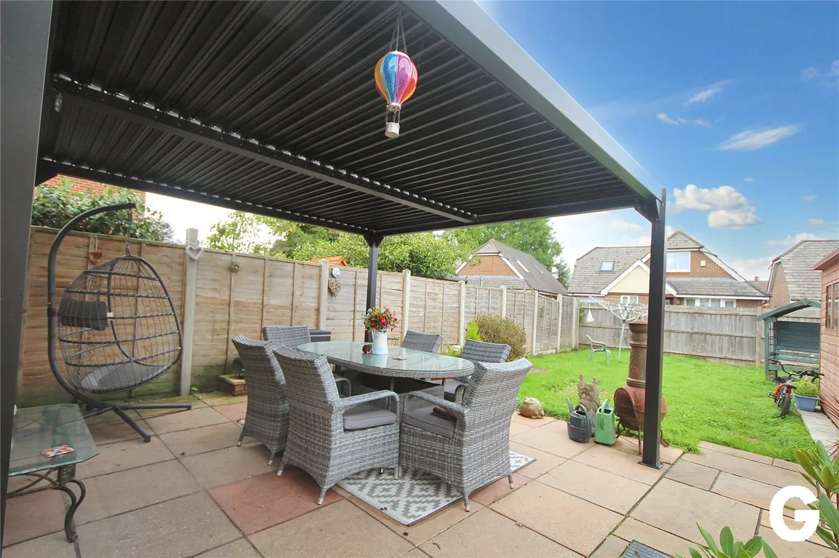 Eastfield Lane, Ringwood, Hampshire, BH24