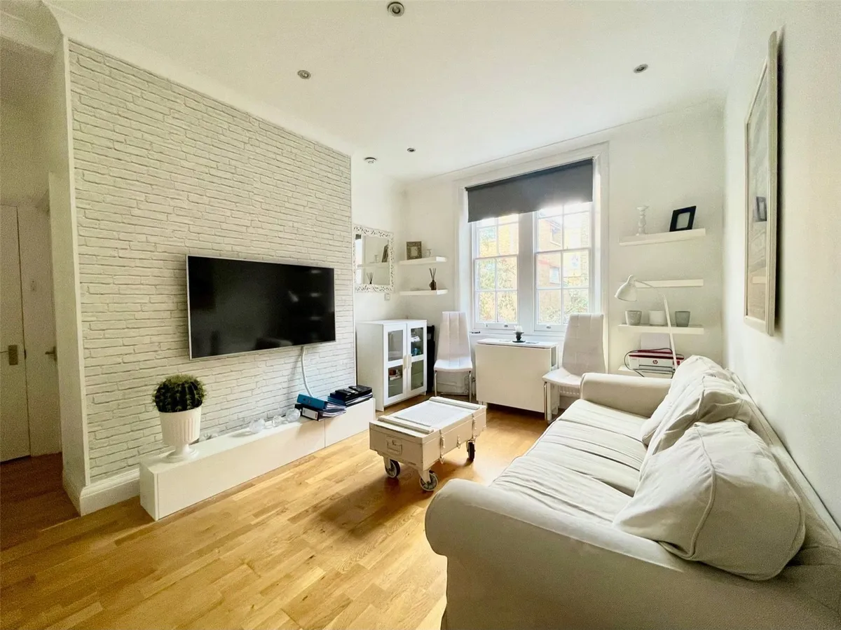 Warwick Chambers, Pater Street, London, W8