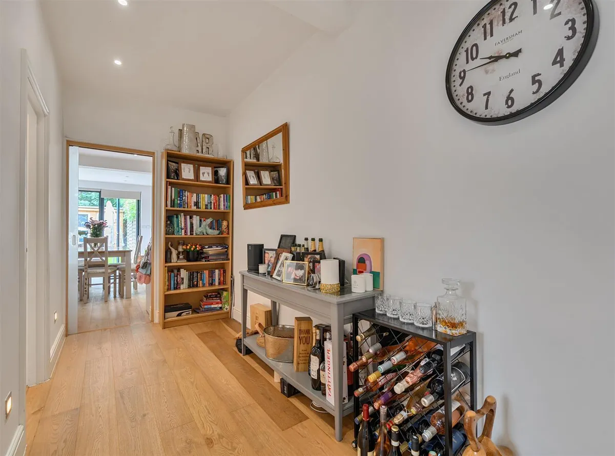 Melrose Avenue, London NW2