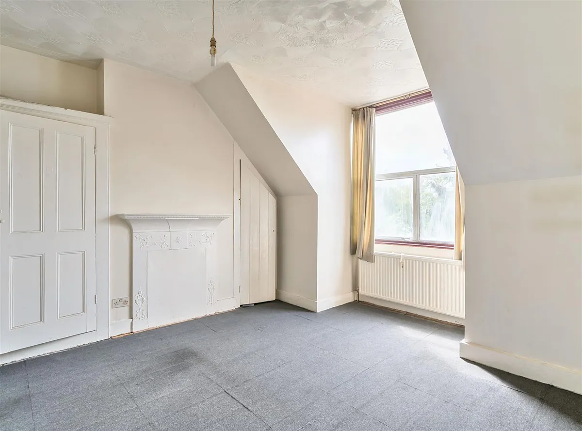 Brondesbury Park, London NW2