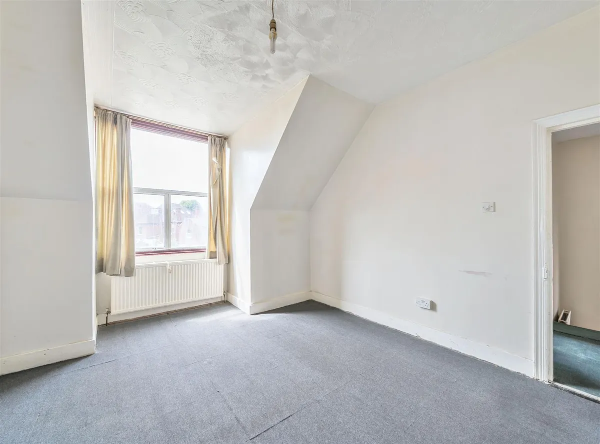 Brondesbury Park, London NW2