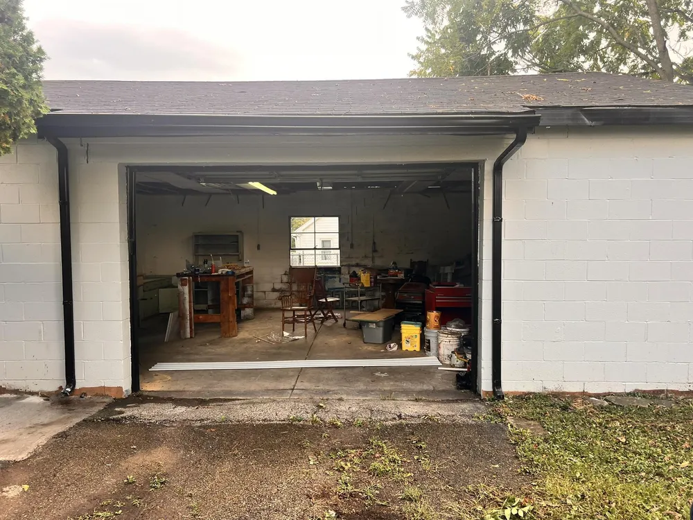 1015 Hillcrest Ave, Springfield, OH 45504