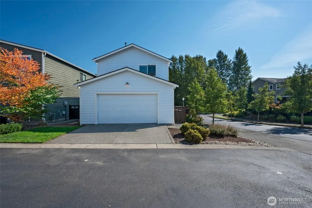12108 SE 292nd St, Auburn, WA 98092