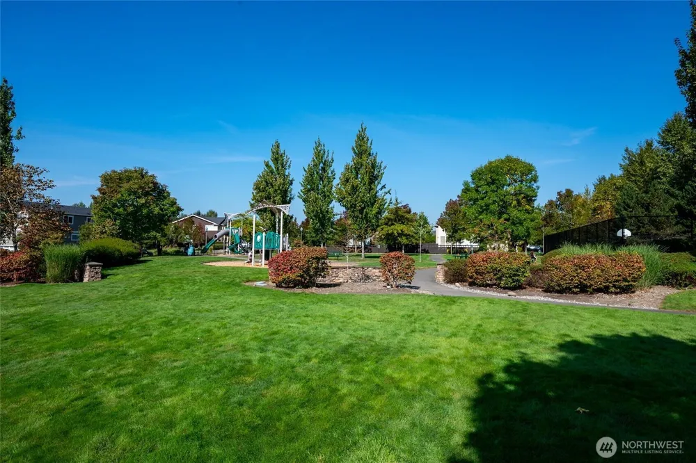 12108 SE 292nd St, Auburn, WA 98092