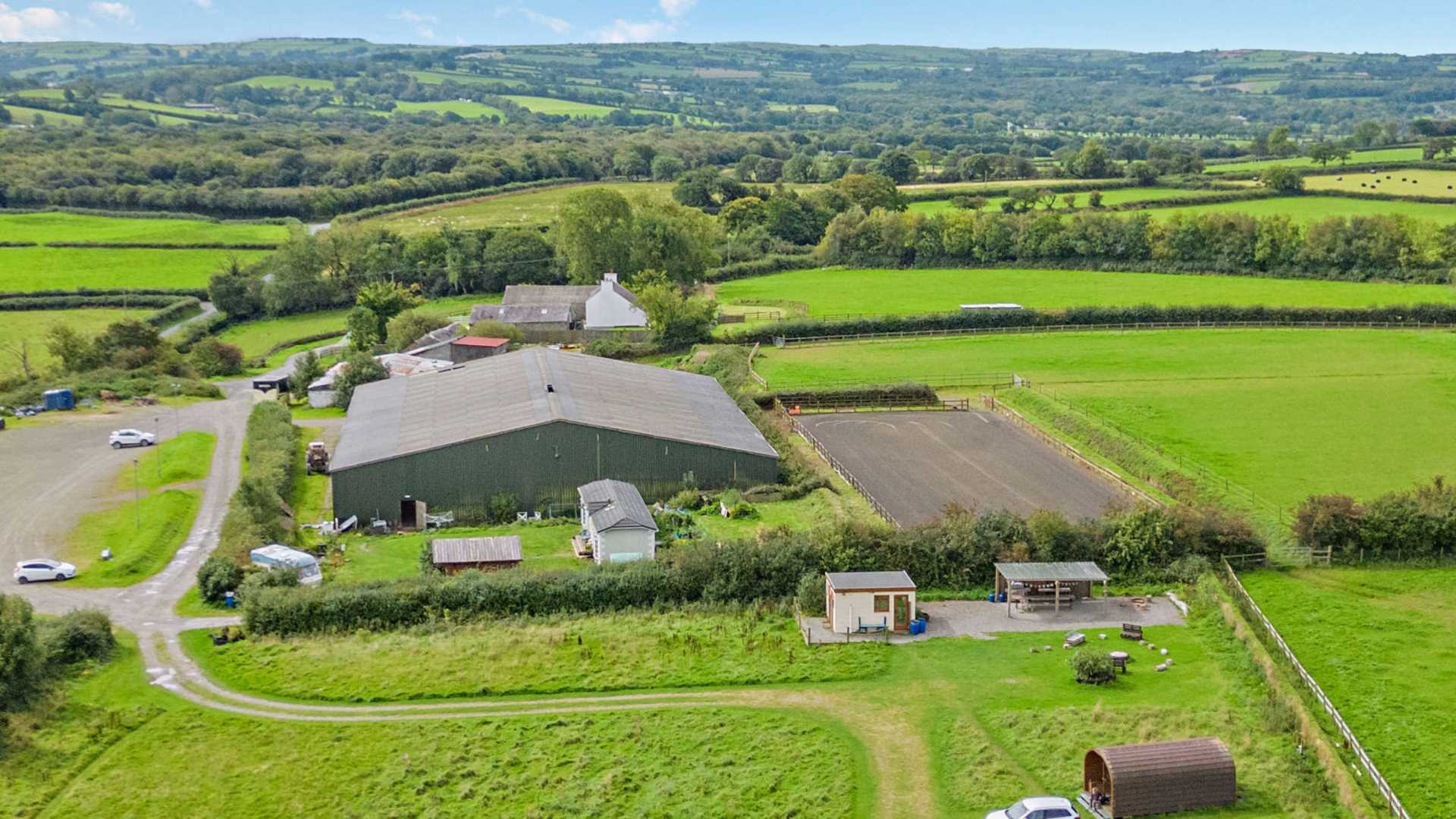 Celaeron Equestrian Centre & Caravan Site, Neuaddlwyn, Ceredigon. Image 3