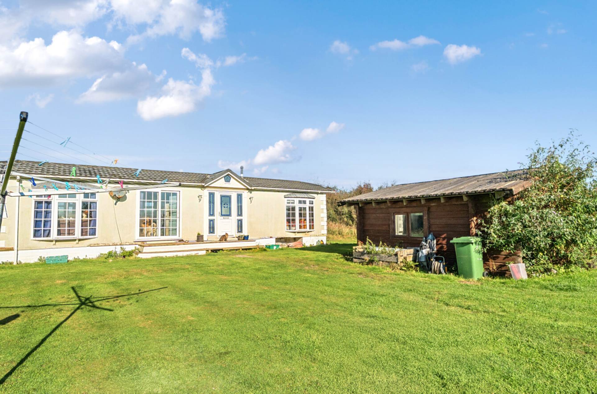 Celaeron Equestrian Centre & Caravan Site, Neuaddlwyn, Ceredigon. Image 5