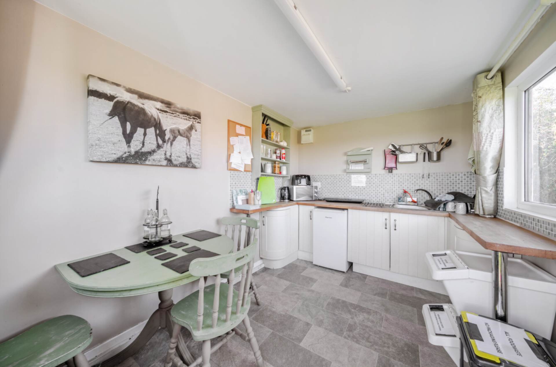 Celaeron Equestrian Centre & Caravan Site, Neuaddlwyn, Ceredigon. Image 21